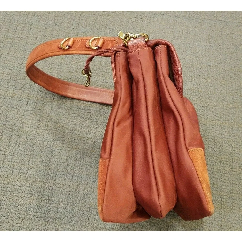 Mz Wallace New York Cross Body Handbag Purse Red Nylon Suede Goldtone Hardware